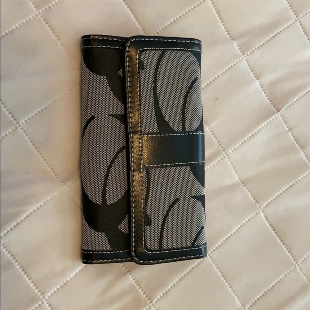 Coach wallet